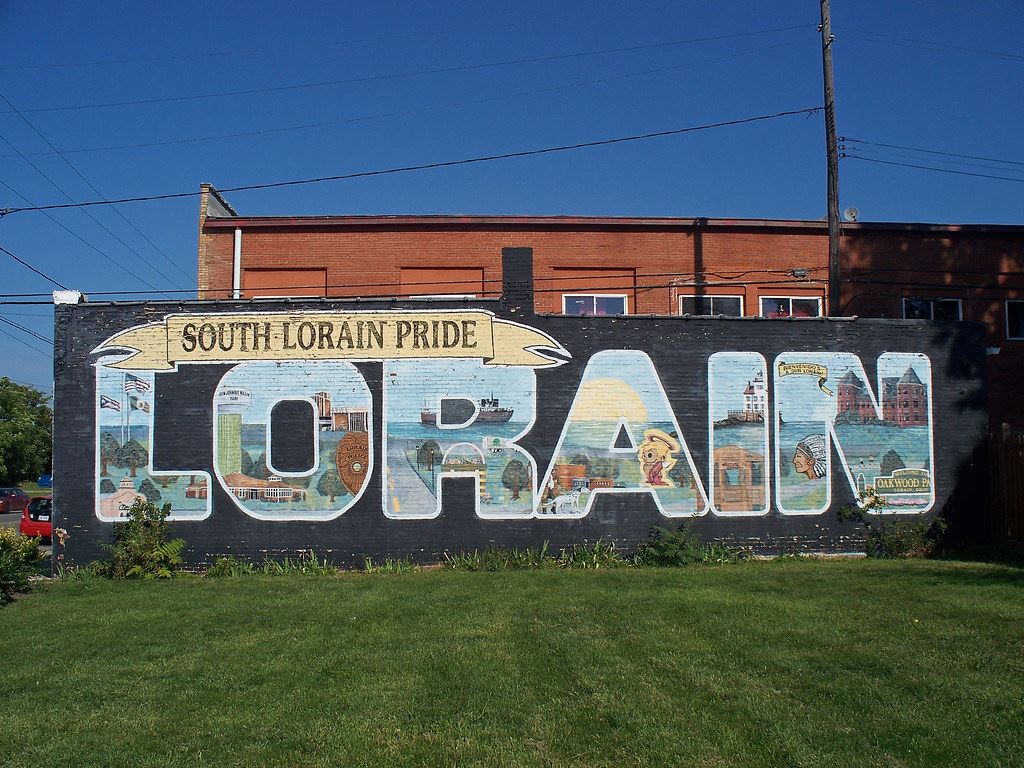 South Lorain Pride mural